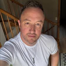 Can someone pick up vinyls at the show?