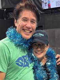 I work for Southeastern University and we are in the process of starting a  pickleball club team. Anyone in here been a part of starting something like  that before in a college?