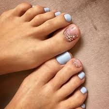 These fun flourishes will take you five minutes or rather than the typical ring finger accent nail, i always pick my forefinger and middle finger for nail art. Pedicure Nail Art Toe Nail Designs Popsugar Beauty