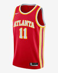 Shop new trae young jerseys in official styles from fanatics to welcome the rookie to atlanta. Trae Young Hawks Icon Edition 2020 Nike Nba Swingman Jersey Nike Com