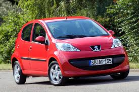 107 daily is a social network that champions free speech, individual liberty and the free flow of information online. Peugeot 107 Filou Mit Luxuspaket 2008 Bilder Autobild De