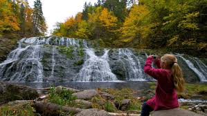Nova scotia's population is over 940,000 and its capital city of halifax is the economic hub of the region. Glimpse Of Nova Scotia A Self Drive Holiday In Nova Scotia Frontier Canada