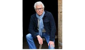 In 2010, he won libri golden book award for best fiction in hungary for fall of giants. Ken Follett S Favourite Photograph Books Entertainment Express Co Uk