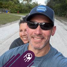 Can Kia infotainment screen scan QR code for YouTube?