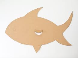 Easy Shark Cardboard Costume For Kids Kopek Baligi Okul Oncesi Fikirleri Faaliyetler