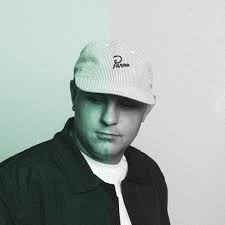 AVISION — Apple Music