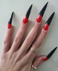 Black And Red Stiletto Nails Pin On Mi 3