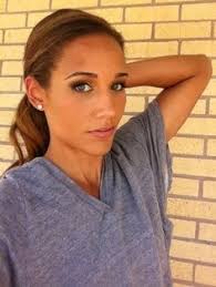Outstanding 100 meter hurdles olympian who finished a disappointing 7th at the 2008 olympics after tripping, and finished 4th in the 2012 olympics. Lolo Jones Net Worth Net Worth List