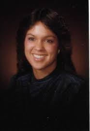 Elaine Riddle's Instagram, Twitter & Facebook