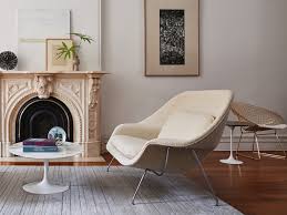 Coffee table designed by lewis butler for knoll usa, circa1960s walnut and laminate top measures: Knoll Saarinen Tulip Oval Coffee Table With White Base And Marble Top By Eero Saarinen Chaplins