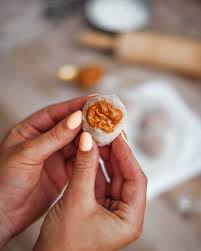 Mochi Rezept Einfach Selber Machen Mit Erdnussbutter Carinaberry Com Rezept In 2020 Mochi Rezept Vegane Nachtischrezepte Erdnussbutter