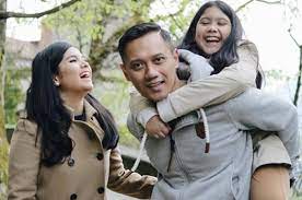Dia yang bukan saudaramu dalam iman adalah saudaramu dalam kemanusiaan. Putri Annisa Pohan Dituduh Diperalat Ayahnya Sendiri Untuk Kepentingan Politik Hingga Dibully Habis Habisan Oleh Denny Siregar Staff Sby Geram Dan Ancam Lapor Ke Kpai Cukup Almira Yang Jadi Korban Terakhir