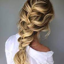 Ein Lockeres Franzosisches Geflecht Und Die Farbe Ist Wunderschon New Site Loose Braid Hairstyles Hair Styles Loose French Braids