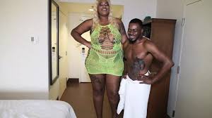 porno dev amazon bal içinde en uzun siyah kadın seviyor ona bbc devin  matkaplar