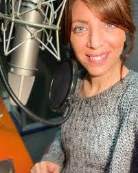 Paula Stclair's Instagram, Facebook & TikTok