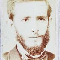 Nežinomo vyro portretas fotoateljė