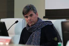 Foggia, il sindaco franco landella (lega) è stato arrestato per corruzione nell'ambito della stessa gli agenti della squadra mobile hanno stretto le manette ai polsi di franco landella nell'ambito della. Appalti In Comune Massimino Non Fa Stare Tranquillo Landella Forza Italia Lo Difende