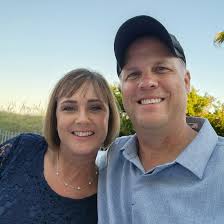 Fundraiser for Gary Knott by Chelsea Knott : Help Cindy and Gary Knott  Cover Medical Expenses