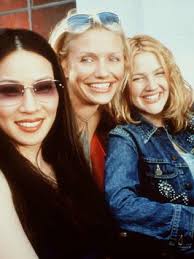 Terdapat banyak pilihan penyedia file pada halaman tersebut. Cast Revealed For Charlie S Angels Reboot Morning Bulletin