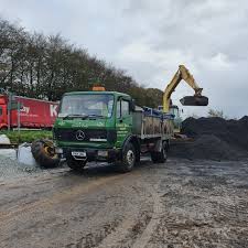 Advantages of using fibc bulk bags on your construction site (s): The Dumpy Bag Man Of Doublebois Home Facebook