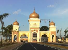 Tempat bersejarah ini memang jarang di ketahui jemaah haji dan umroh pdahal tempat ini ada di depan masjidil haram tepatnya. 15 Tempat Bersejarah Di Terengganu Menarik Informasi Untuk Percutian Ammboi