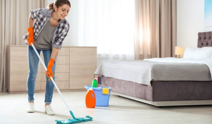 We’re collecting tons of tips to turn cleaning your room into a habit!