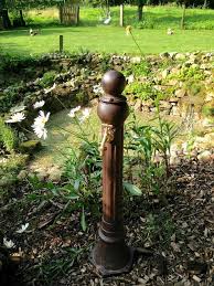 Standbrunnen Mit Messing Hahn Wassersaule Zapfstelle Gartenbrunnen Brunnen Gartenbrunnen Wasserhahn Garten Brunnen