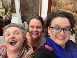 How does Brenard ginger sculptor and academy manufacturer work together?