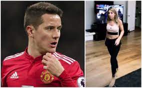 Il a remporté le championnat d'europe des moins de 21 ans de l'uefa avec l'espagne en 2011. Photos Herrera S Girlfriend Isabel Collado Shows Off Indoor Football Skills With Free Kick