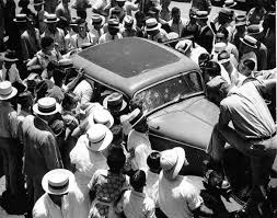 A decade after that it was in a casino near the california/nevada state line. Clyde Barrow S Death Car And Attire Bamf Style