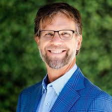 Faculty and staff honored for service