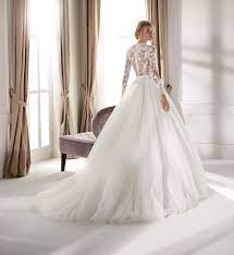 Le maniche a pipistrello le si vede meno spesso, ma con la moda del vintage devo dire che stanno spuntando diversi modelli che usano maniche a sbuffo, a. Abito Da Sposa Nicole 2020 Nia20051 Mariages It Abiti Sposa E Sposo Collezione 2020 2021 Atelier Vestiti Nuziali Per Vicenza Verona Padova Rovigo Treviso Veneto E Trento Trentino Alto Adige