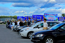 My favorite single stack 9mm vs one of the most popular single stack 9's on the market. Car Parade In Ottawa Supports Withdrawals From The Ccp Falun Dafa Minghui Org