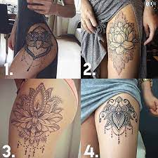 Květinový motiv s pruhem, který zakrývá starý nápis na zápěstí. 8 Tetovani Na Stehno Ideas Tetovani Na Stehno Tetovani Tetovani Na Stehna