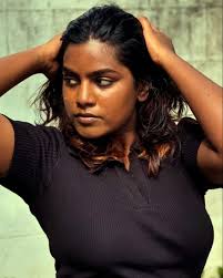 Beastie🖤👽 Photography : @arshhhgraphy #blacklady #blackwoman #blackmamba  #mystyle #classy #sazzy #🖤