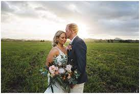 Looking for a wedding venue that has everything for you and all your guests in the one place.then come along to the twin waters weddings.and events. Novotel Twin Waters Wedding Sunshine Coast Wedding Photographer Family Photographer