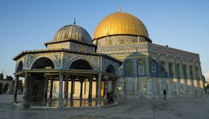 Hamas flags and stones as thousands prepare to prevent police, 'settlers' from 'storming' the compound. Fire Erupts At Historic Al Aqsa Mosque In Jerusalem