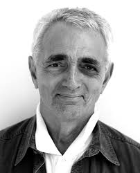 This post is in memory of my wonderful brother, Bob, who passed away  yesterday. It's never easy to say goodbye. He was a loving big brother to  me and our sister Joan;