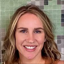 Courtney Mccammon's Instagram, Twitter & Facebook