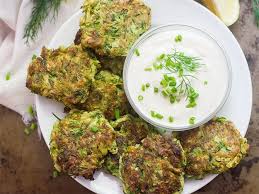 Blinis De Courgette Au Thermomix Thermomix Entree Recette Repas Simple Courgette Courgette Thermomix