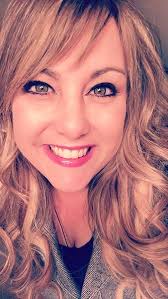 Diana Register's Instagram, Twitter & Facebook