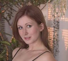 Sharon Dewitt's Instagram, Twitter & Facebook