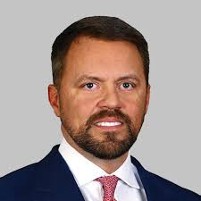 Michael Cale's Instagram, Twitter & Facebook