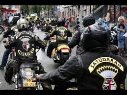 See more ideas about clown, send in the clowns, clowning around. Gefahr Satudarah Der Heftigste Rockerclub Der Welt Doku Youtube