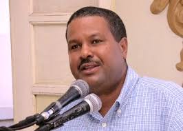 Alcalde de SPM en “lista negra” de la Cámara de Cuentas por no entregar  declaración jurada