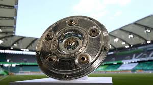 Klicken sie auf den jeweiligen verein, dann öffnet sich das pdf im neuen fenster. Fussball Bundesliga 2020 21 Die Ausgangslage Der 18 Vereine Fur Meisterschaft Championsleague Europapokal News De