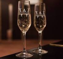Personalized Champagne Flutes, Engraved Champagne Glasses, Custom Champagne  Flutes, Engagement Gifts, Wedding Gift, Wedding Champagne Flutes