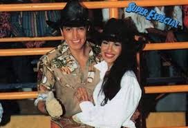 Protagonizada por verónica castro y rogelio guerra, los ricos también lloran fue una exitosa telenovela mexicana de 1979 que hasta hoy es. Forgotten Photos Showing Selena Quintanilla With Her Best Friends