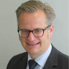 Dr. Daniel Spielberg