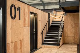 Les Chambres Autonomes Et Mobiles Imaginees Par Accor Et Ora Ito Et Realisees Par Capsa Container Sont Toutes Articulees A Maison Container Ora Ito Containers